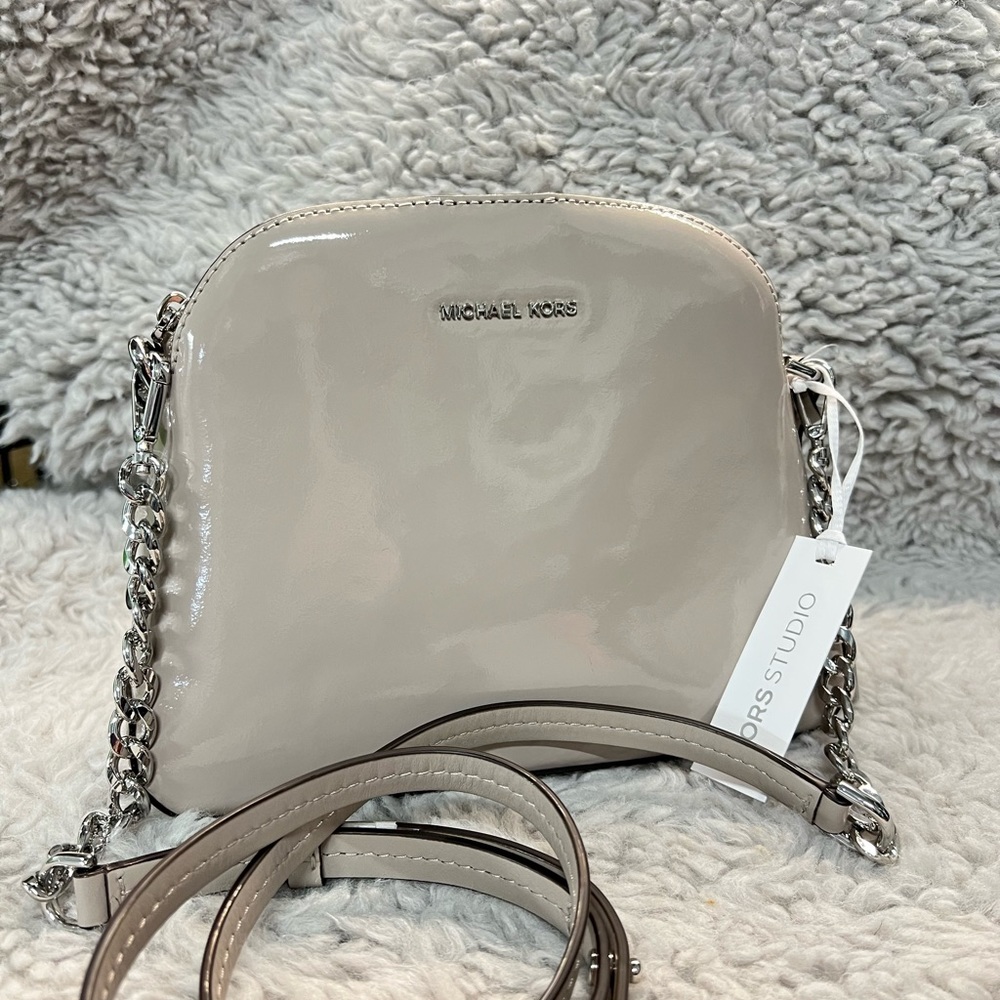 Michael Kors Studio Mercer Patent Leather Dome Crossbody DK Cement